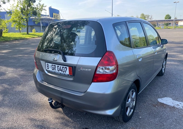 Honda Jazz cena 12999 przebieg: 139500, rok produkcji 2008 z Węgrów małe 407